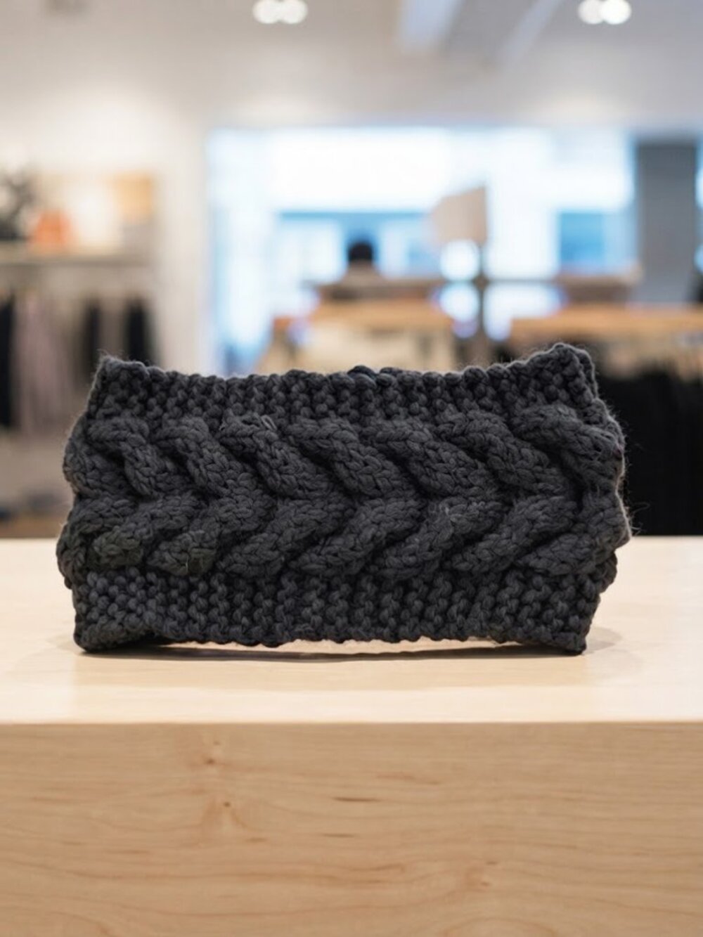 Ladies Winter Warm Cute Black Headband - Brand New